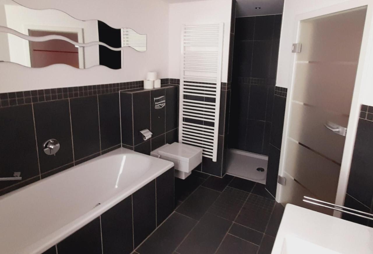 Ferienwohnung Aroma Moselblick بورجين المظهر الخارجي الصورة