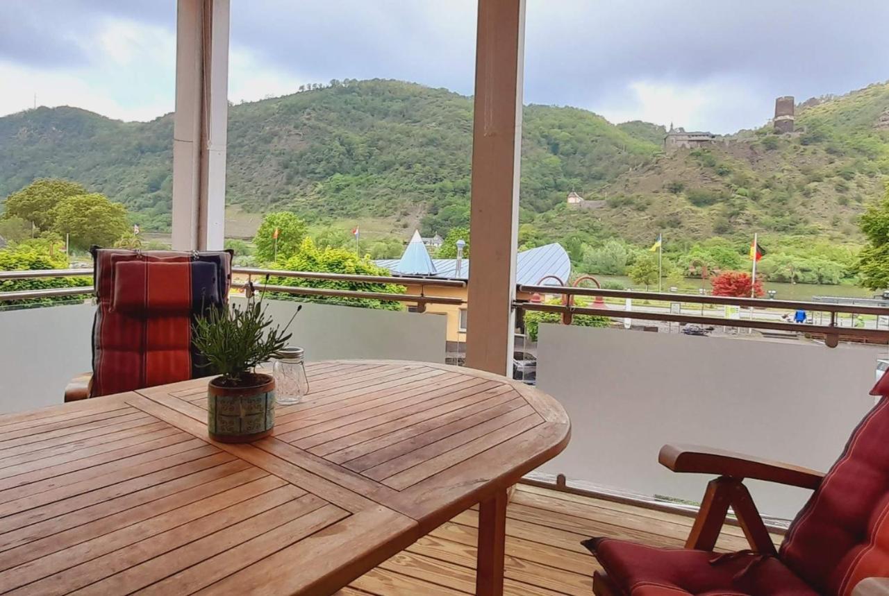 Ferienwohnung Aroma Moselblick بورجين المظهر الخارجي الصورة